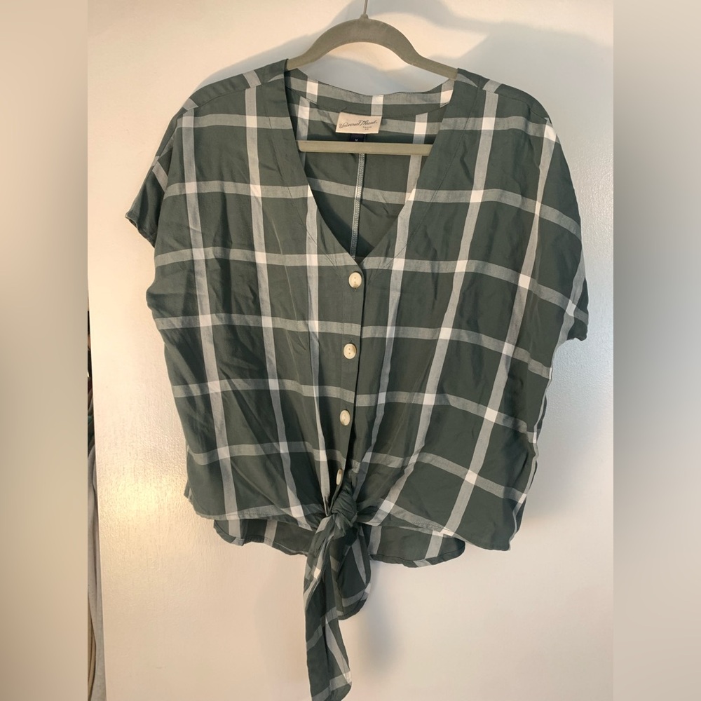Green Plaid Button-Up Top